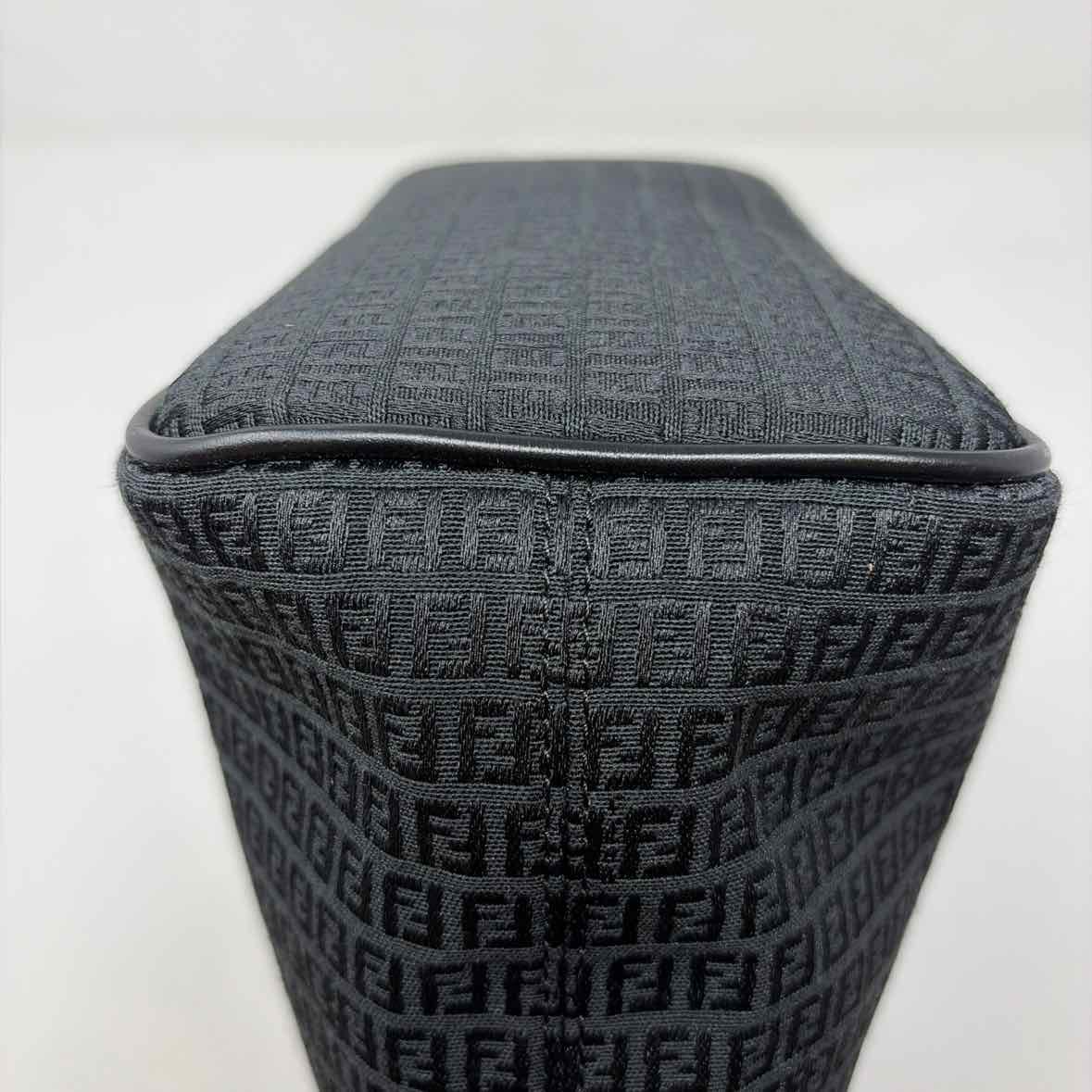 Pre-Owned Fendi Black Fabric Designer Handbag
