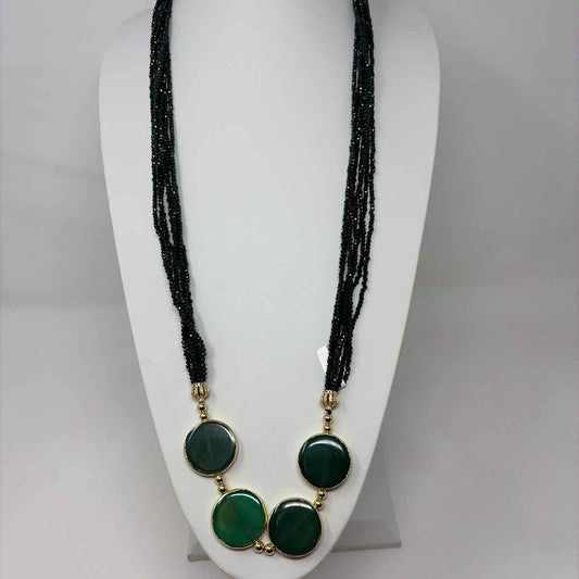 Pre-Owned Boutique Green Beaded Necklace