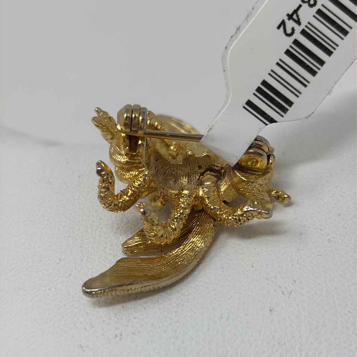 Pre-Owned Gold Brooch