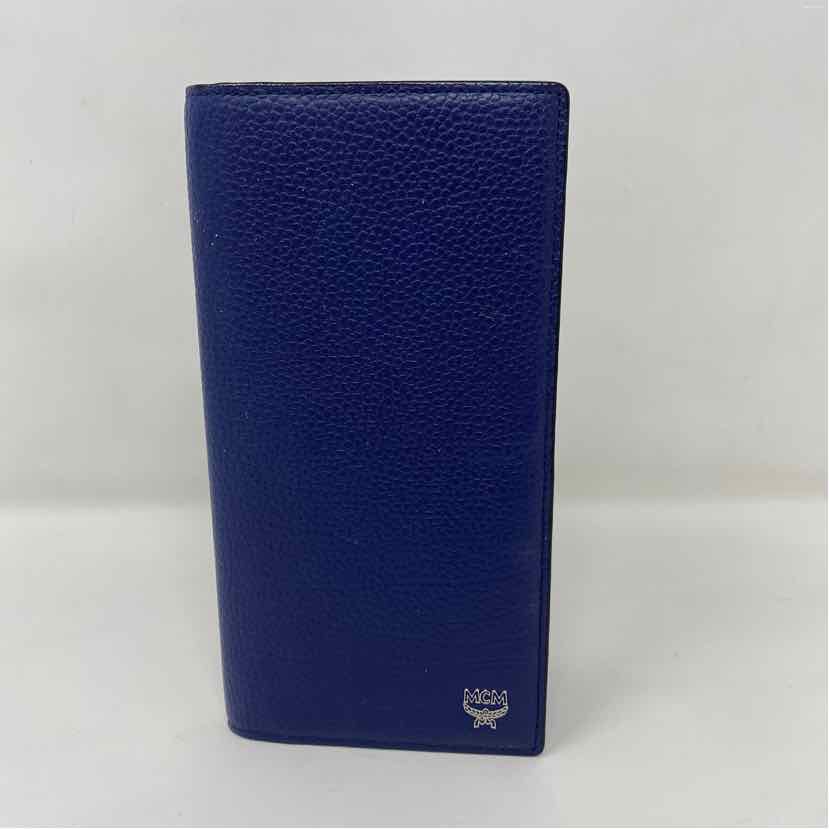 Pre-Owned MCM Navy Leather Wallet