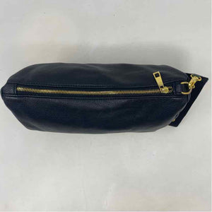 Pre-Owned Equipt4u Black faux leather Wristlet