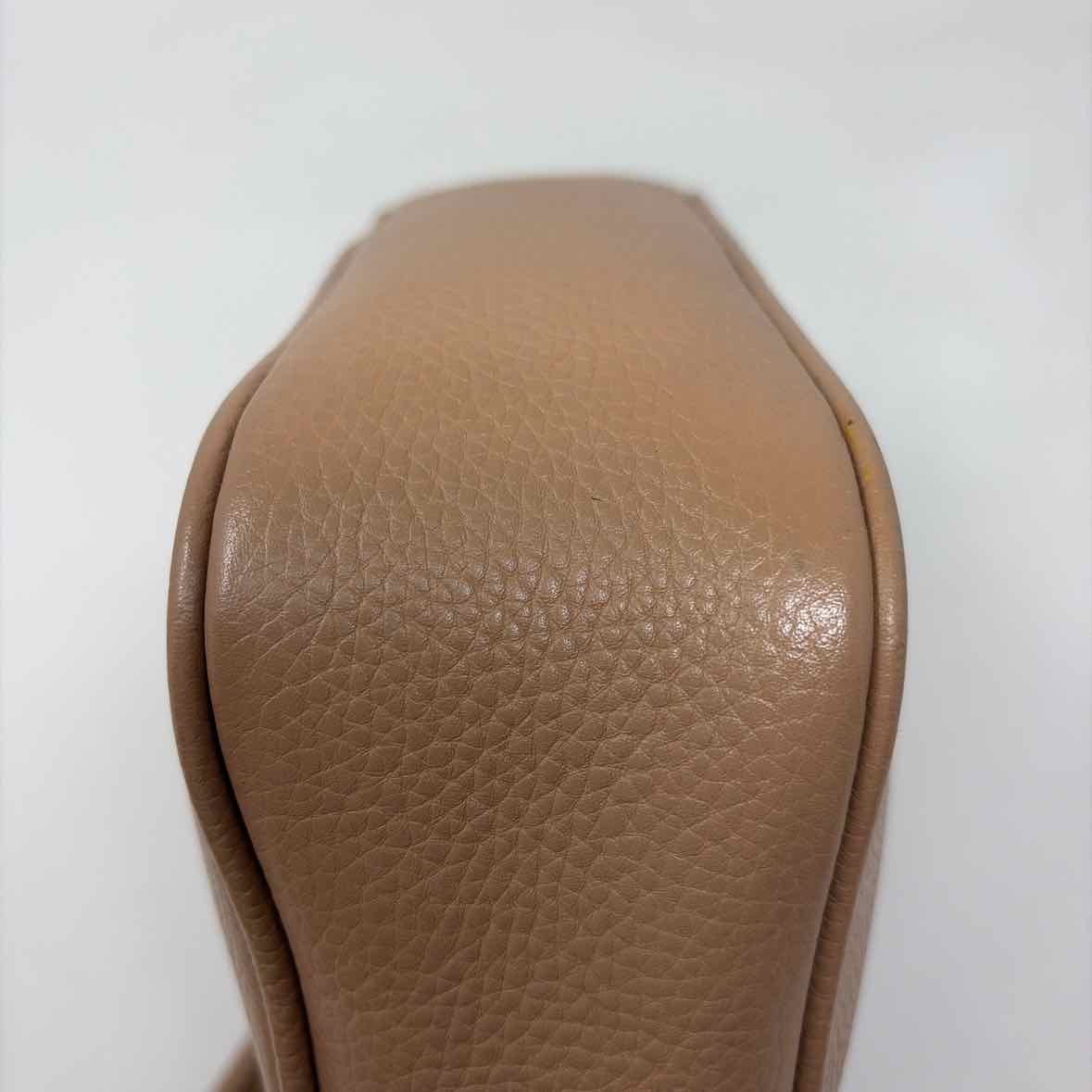 Pre-Owned Gucci Tan Leather Designer Handbag