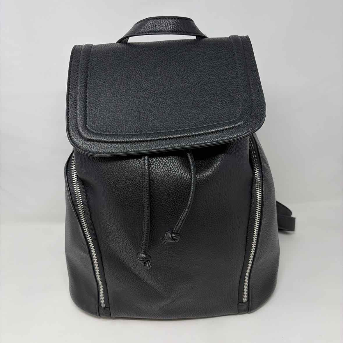 Pre-Owned Aqua Black Leather Handbag