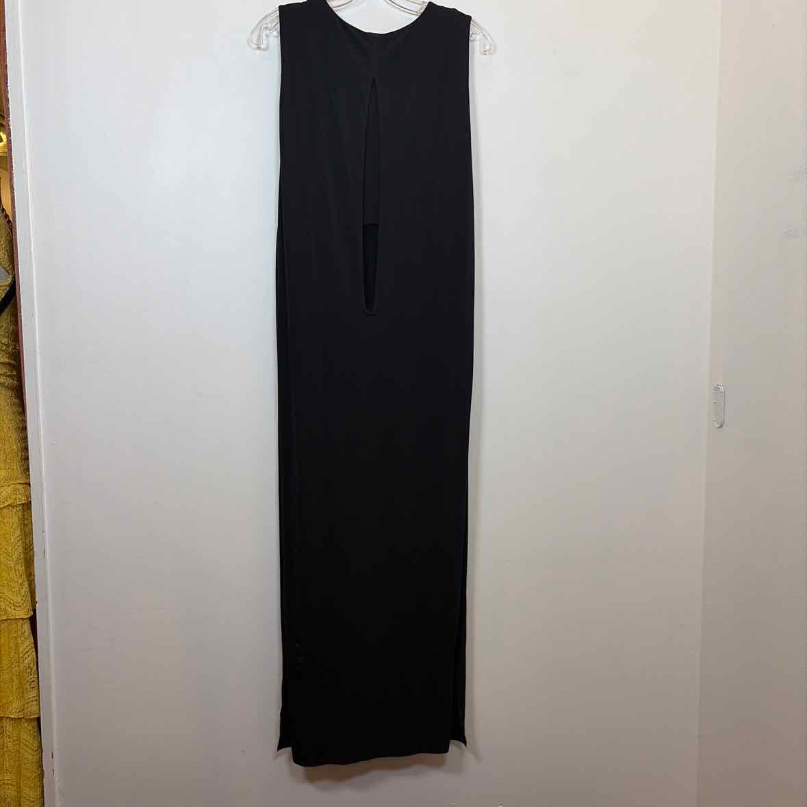 Pre-Owned Size XS Sweats by Norma Kamali Black Casual Dress
