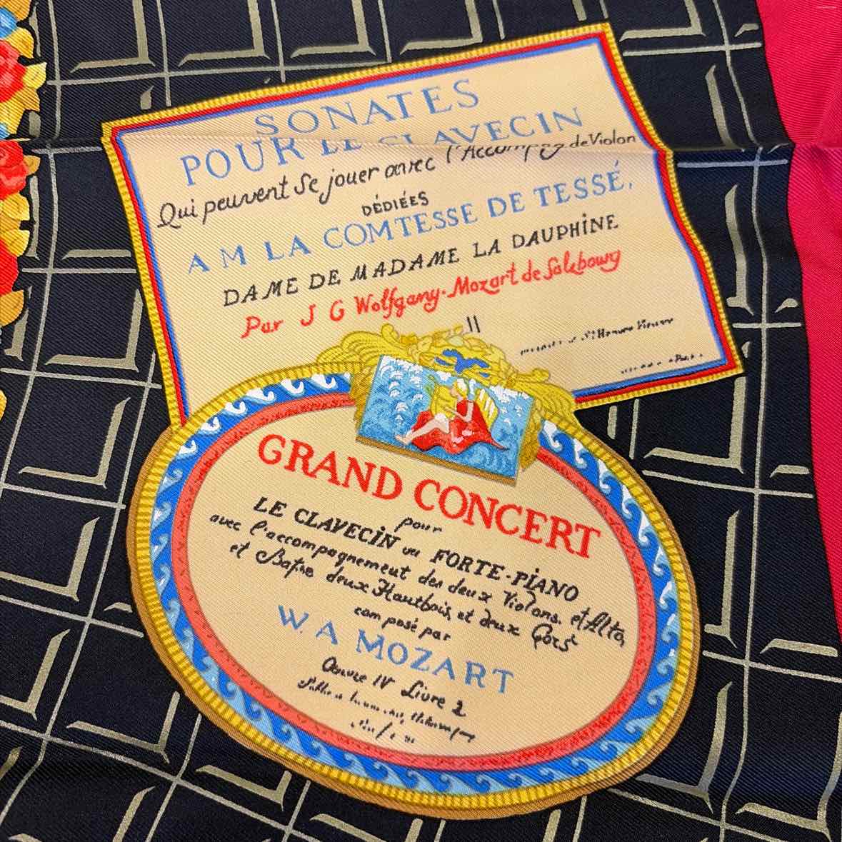Pre-Owned Hermes Red Multi Silk Designer Scarf