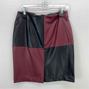 Pre-Owned Size 6/M bar III Burgundy Skirt