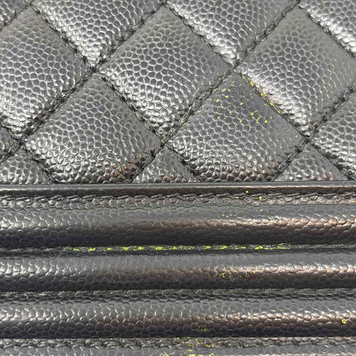 Pre-Owned Chanel Black Leather Designer Handbag