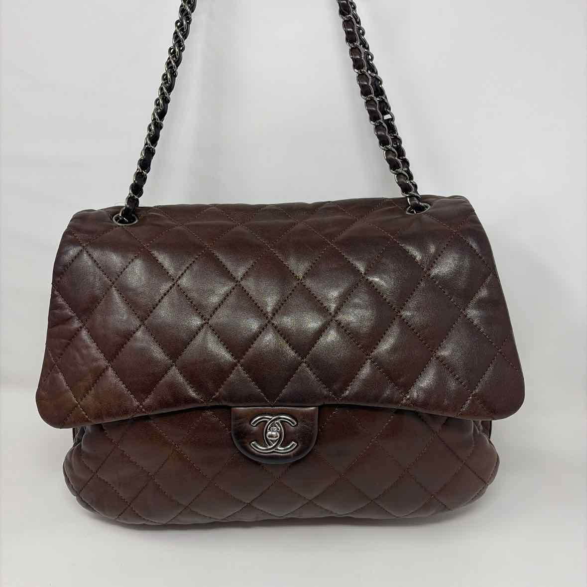 Pre-Owned Chanel Brown Leather Designer Handbag