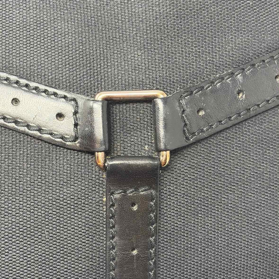 Pre-Owned Gucci Black Fabric Designer Handbag