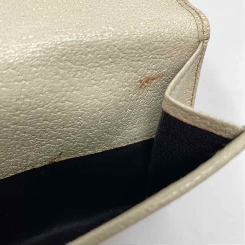 Pre-Owned Gucci Monogram Canvas Designer Wallet