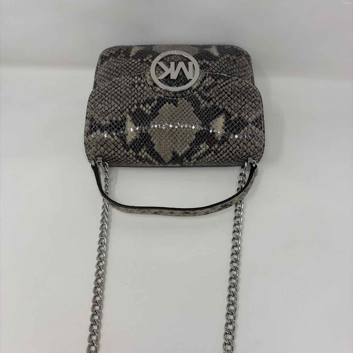 Pre-Owned MICHAEL by Michael Kors Grey Leather Handbag