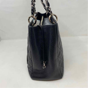 Pre-Owned Chanel Black Leather Designer Handbag