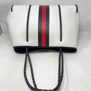 Pre-Owned Haute Shore White Neoprene Handbag