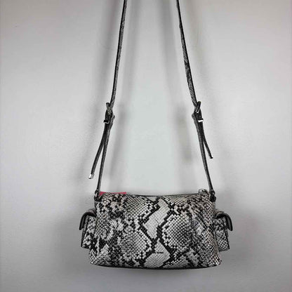 Pre-Owned Michael Kors Black/White Leather Handbag