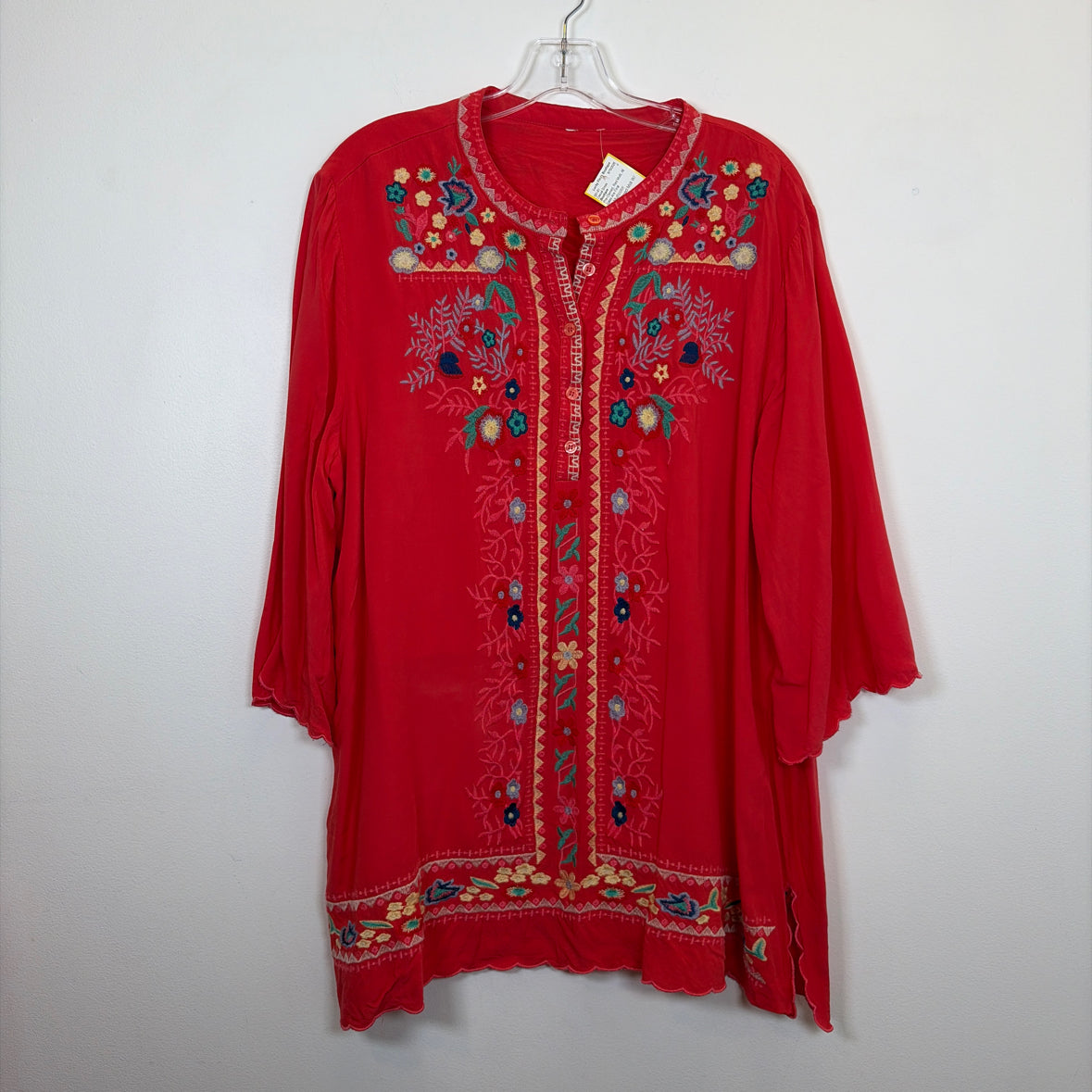 Pre-Owned Size XL Boutique Red Multi Casual Dress
