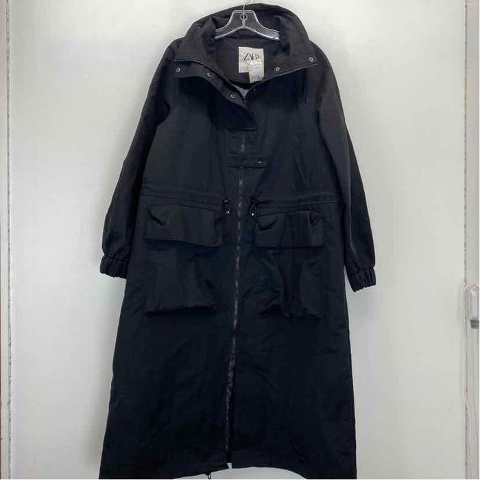 Pre-Owned Size S ZARA Black Coat