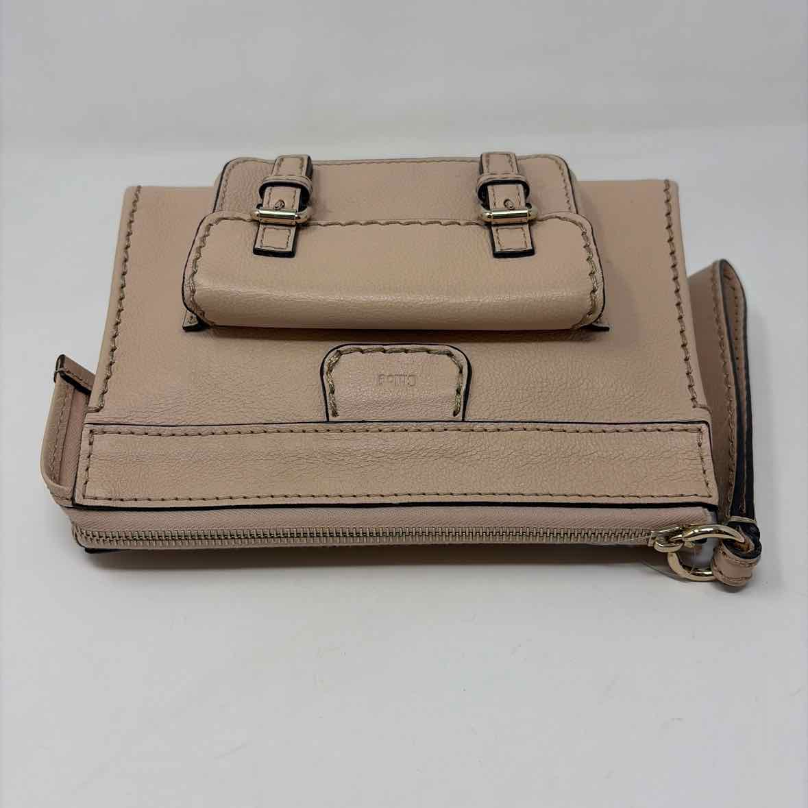 Pre-Owned Chloe Beige Leather Designer Handbag