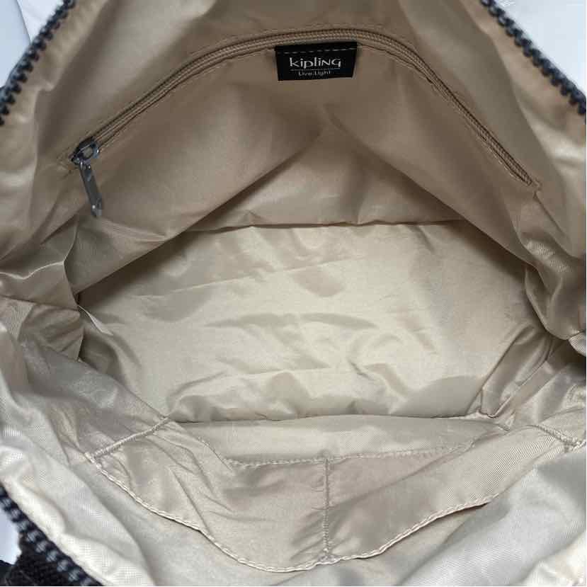 Pre-Owned Kipling Black Nylon Handbag