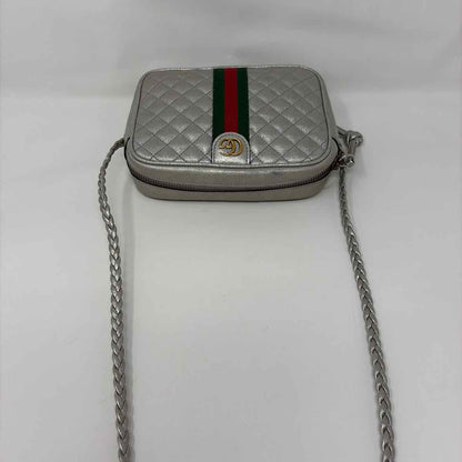 Pre-Owned Gucci Silver Leather Designer Handbag