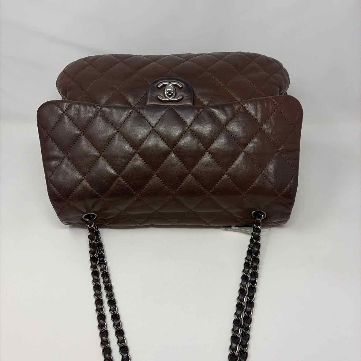 Pre-Owned Chanel Brown Leather Designer Handbag