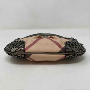 Pre-Owned Burberry Plaid Canvas Designer Handbag