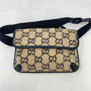 Pre-Owned Gucci Tan Wool Designer Handbag