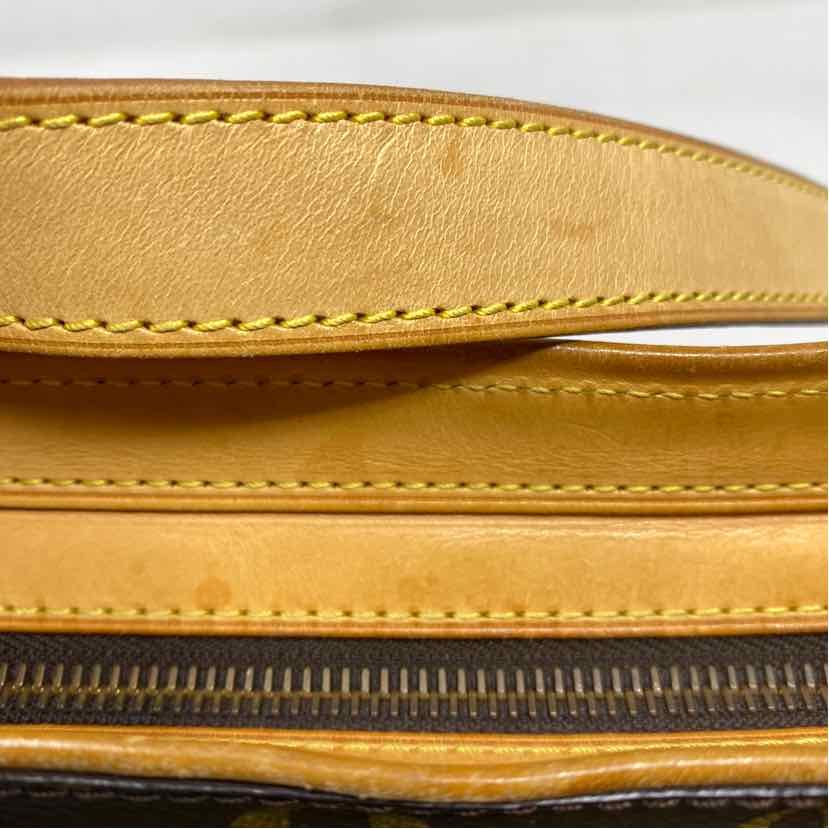 Pre-Owned Louis Vuitton Monogram Canvas Designer Handbag