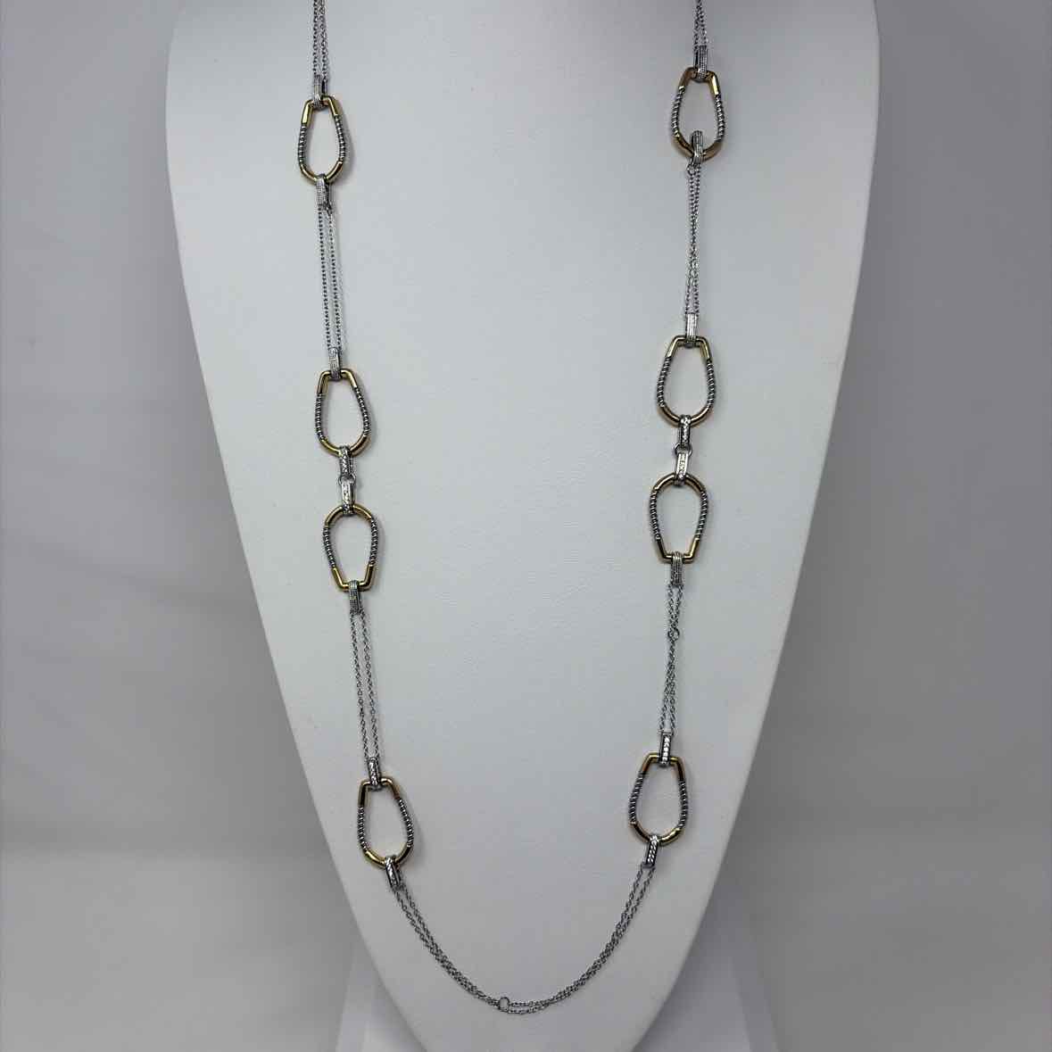 Pre-Owned Boutique Silver/Gold Chains Necklace