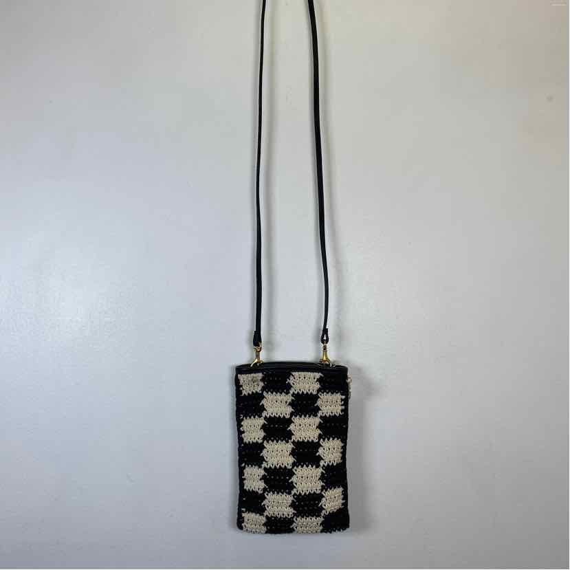 Pre-Owned Clare V Black/White Crochet Handbag