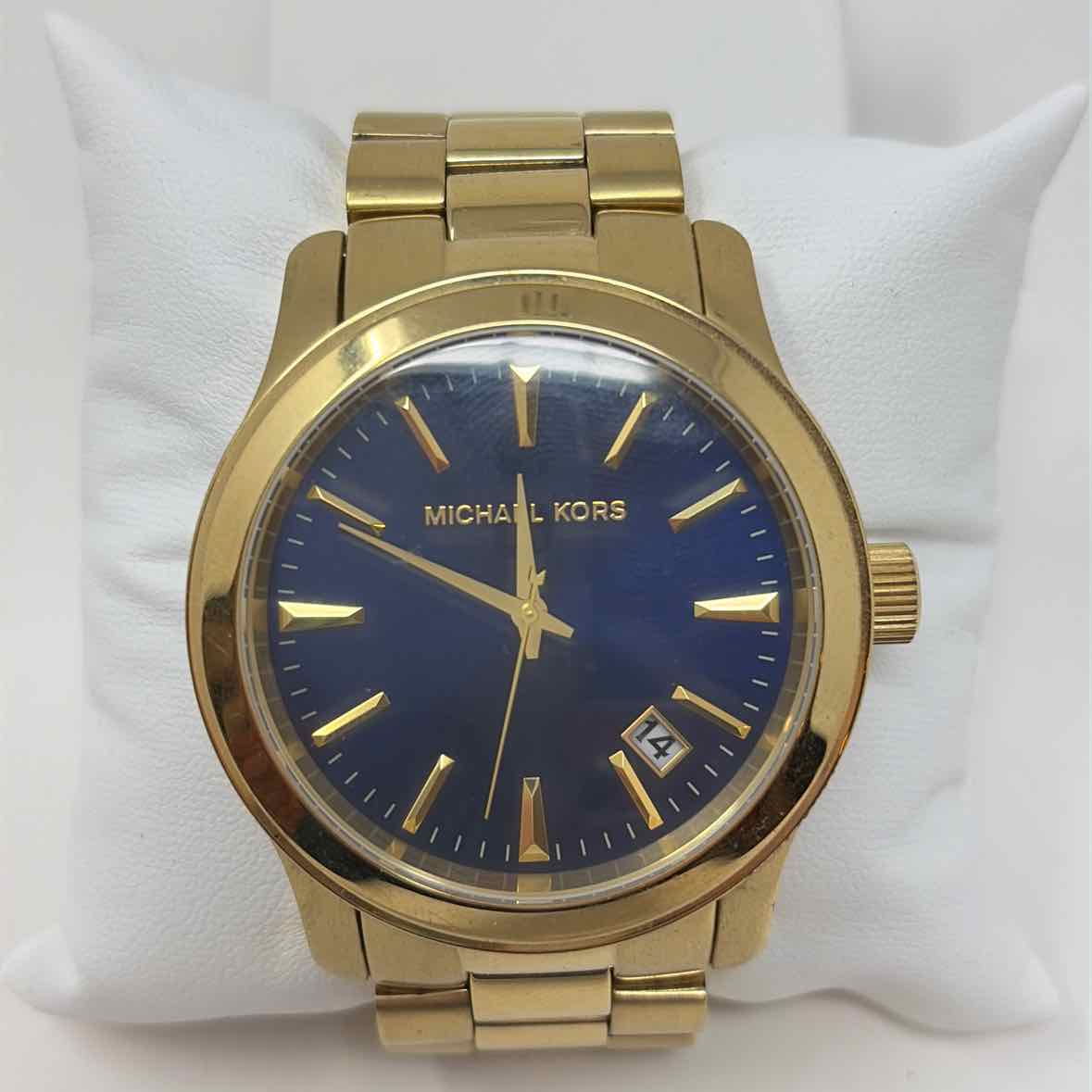 Pre-Owned Michael Kors Gold Watch
