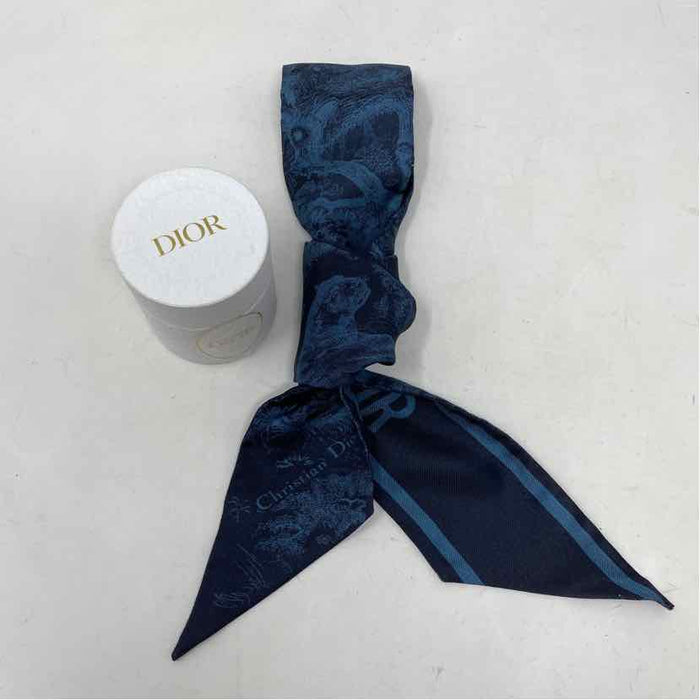 Pre-Owned Dior Teal Silk Designer Scarf