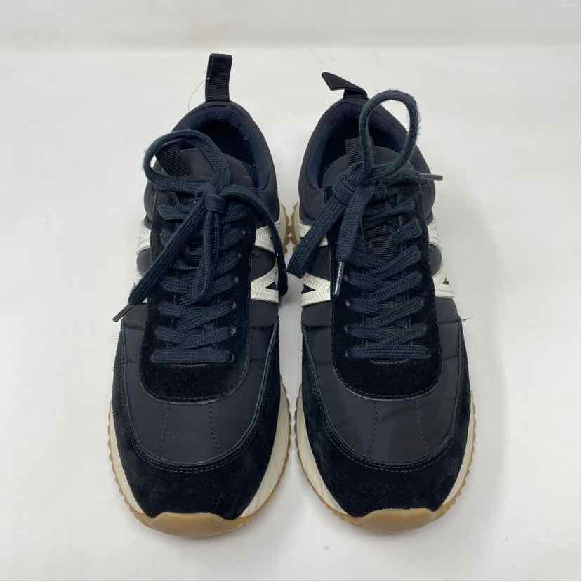 Pre-Owned Moncler Black Nylon Shoe Size 9 Designer Shoes