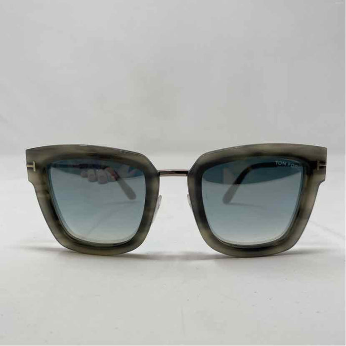 Pre-Owned Tom Ford Grey Multi Plastic Designer Sunglasses
