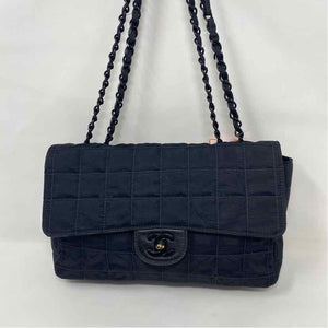 Pre-Owned Chanel Black Nylon Designer Handbag