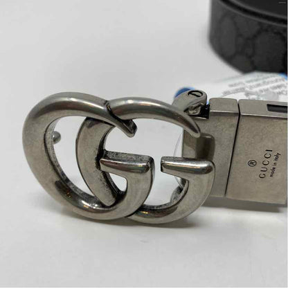 Pre-Owned Gucci Grey Canvas Designer Belt