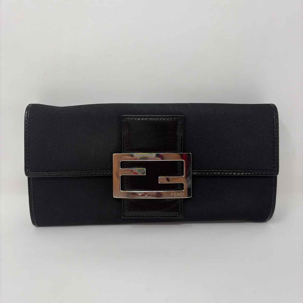 Pre-Owned Fendi Black Fabric Designer Wallet