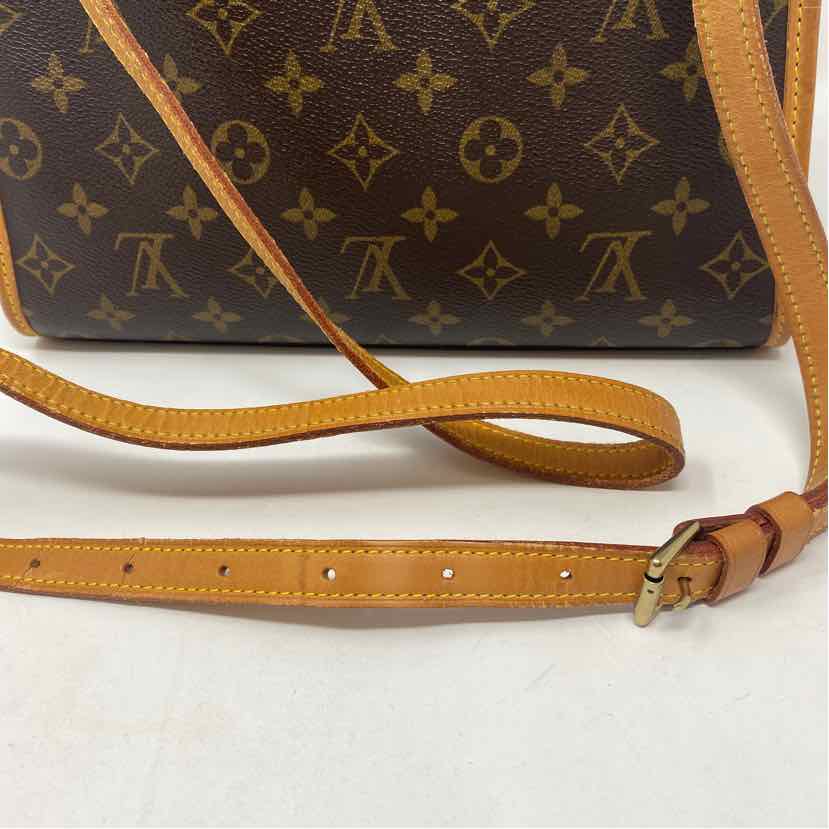 Pre-Owned Louis Vuitton Monogram Canvas Designer Handbag