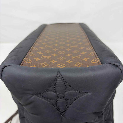 Pre-Owned Louis Vuitton Black/Brown Nylon Designer Handbag