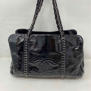 Pre-Owned Chanel Black Patent Designer Handbag