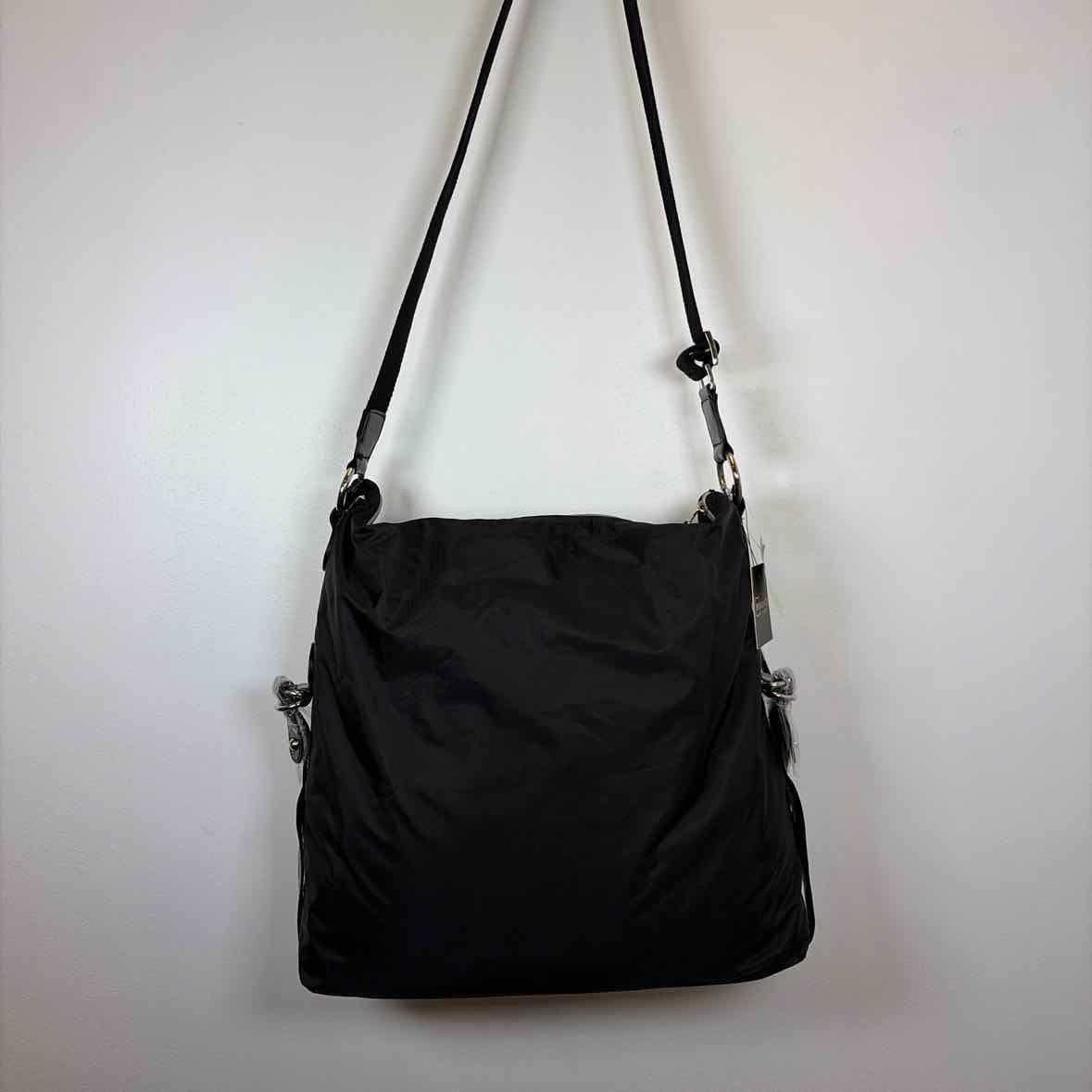Pre-Owned SR Squared Black Nylon Handbag