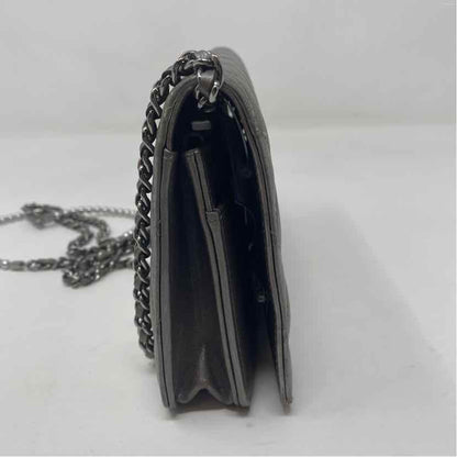 Pre-Owned Chanel Gunmetal Leather Designer Handbag