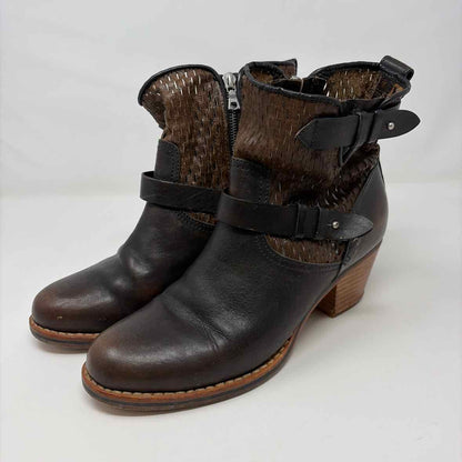 Pre-Owned Shoe Size 9 Rag & Bone Brown Booties