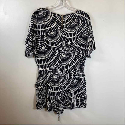 Pre-Owned Size S Trina Turk Black/White Romper