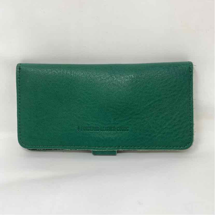 Pre-Owned Portland Leather Goods Green Leather Wallet