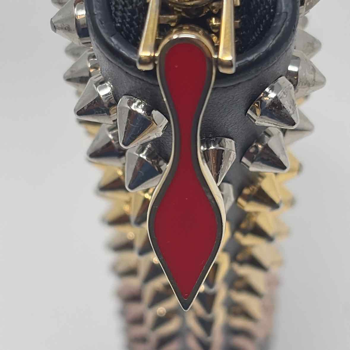 Pre-Owned Christian Louboutin Black Leather Designer Wallet