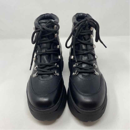 Pre-Owned Shoe Size 9 Steve Madden Black Booties