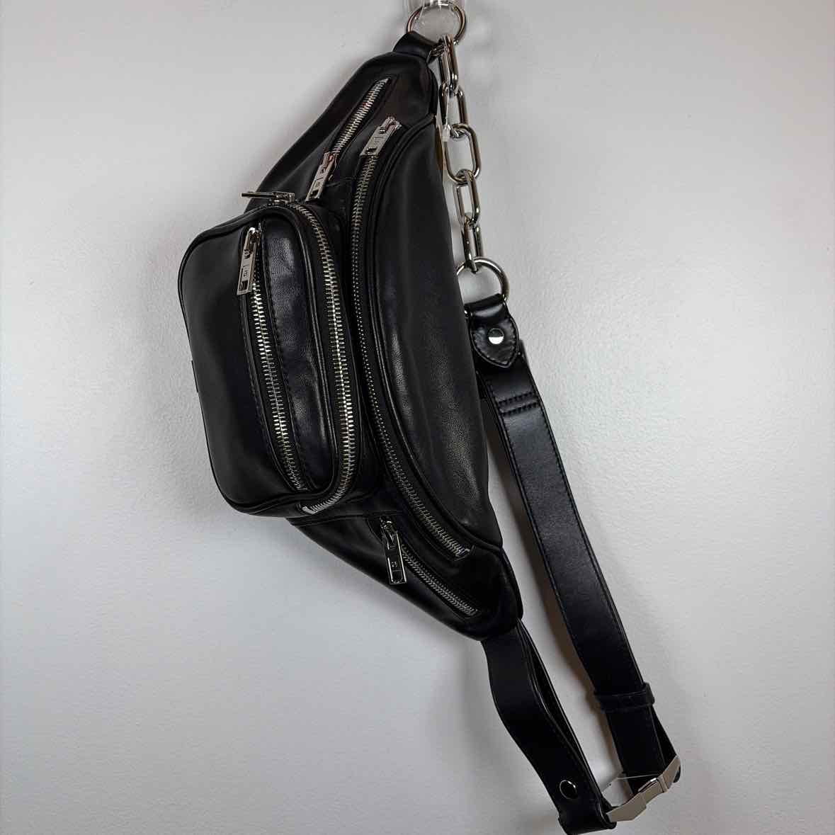 Pre-Owned Alexander Wang Black Leather Handbag