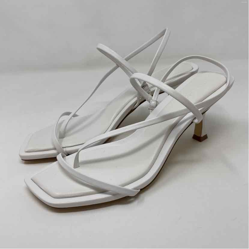Pre-Owned Shoe Size 8 Steve Madden White Heels