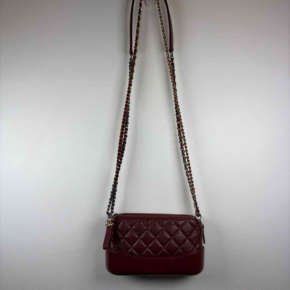 Pre-Owned Chanel Burgundy Leather Designer Handbag