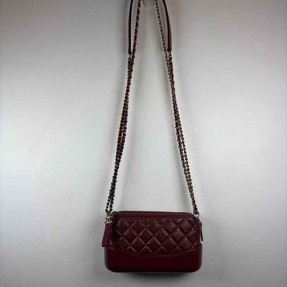 Pre-Owned Chanel Burgundy Leather Designer Handbag